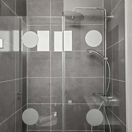 Serenity Waves 16 Larnaka